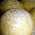 kyonまま's cooksnap of when they made ふんわり極上白パン！.