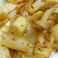 にゃんこ社員's cooksnap of when they made 新じゃがと新たまねぎのにんにく炒め.