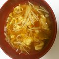 Ikuchaaaa's cooksnap of when they made 小腹に満足♪キムチとたまごのスープ.