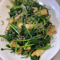 やまモン．'s cooksnap of when they made 小松菜ちりめんじゃこ油揚げのめんつゆ炒め.