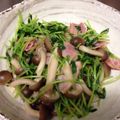 momotin794's cooksnap of when they made 豆苗とベーコンの炒めもの.