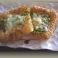 よもまめころりん's cooksnap of when they made ねぎとオイマヨのお揚げピザ.