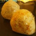 ★moーmo★'s cooksnap of when they made ✿鮭とチーズのおにぎり～黒胡椒入り～✿.