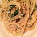 トモラ８８'s cooksnap of when they made 鮭とほうれん草のクリームパスタ.