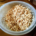 SUEtommy's cooksnap of when they made 簡単♪経済的♪子供も喜ぶ鮭フレーク！！.