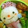 おやまめさん's cooksnap of when they made 魚肉ソーセージで簡単帽子♡キャラ弁おかず.