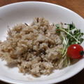 sui4450's cooksnap of when they made じゃことマイタケの炒飯.