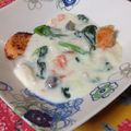 kashikyo's cooksnap of when they made 鮭とほうれん草の簡単クリームソース.