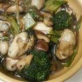 kimimaruo's cooksnap of when they made 牡蠣とブロッコリーの豆鼓炒め煮.