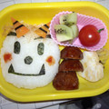 nikomi's cooksnap of when they made 節分！簡単鬼さんのキャラ弁.