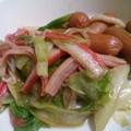しらぽっち's cooksnap of when they made レタスとカニカマのオイスターソースいため.