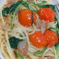あざらしの赤ちゃん's cooksnap of when they made 塩豚・ミニトマト・ほうれん草のパスタ.
