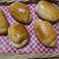 土方ともこ's cooksnap of when they made 超簡単♪ビニール袋で手捏ね塩パン.