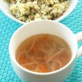 Tomron's cooksnap of when they made 朝食に♪ウインナーのコンソメスープ.
