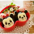 yukko♡mama's cooksnap of when they made 簡単にミッキーミニー♬キャラ弁.