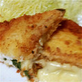 えりにゃんたろ's cooksnap of when they made 簡単☆はんぺんのチーズはさみ揚げ！.