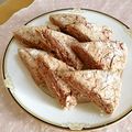 komutatata's cooksnap of when they made つぶつぶ苺ジャムで米粉おからスコーン.