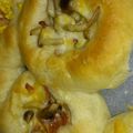 ママはいつもスマイル's cooksnap of when they made 簡単成型★たっぷり具材の惣菜パン♪.