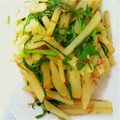 twinsのまま's cooksnap of when they made ジャガイモとニラのおかか和え.