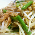 おおさわ潤's cooksnap of when they made 100円のもやしと油揚げ炒め.