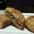 imwoman's cooksnap of when they made 蓮根挟み揚げ♪　～ハンバーグのタネで～.