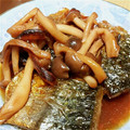 まろ☆☆'s cooksnap of when they made ★鯖ときのこの中華風甘酢あんかけ★.