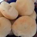 ryu_takai's cooksnap of when they made ふんわり＆ふかふか手捏ねクリームパン.