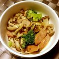 GYAGYA's cooksnap of when they made レンジで簡単☆キノコとウインナーの煮物.