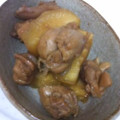 ラリー＆サラ's cooksnap of when they made 炊飯器で お味がしみしみ 鶏 大根.