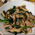 けいびいん's cooksnap of when they made ほうれん草と舞茸のバター醤油炒め♡.