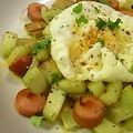 ルロワ・モワ's cooksnap of when they made ブロッコリーの茎で簡単おつまみ♪温玉のせ.