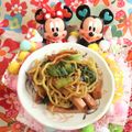 みなみんくっきんぐ's cooksnap of when they made ソーセージとチンゲン菜の焼きそば.