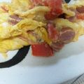 ayaちげ's cooksnap of when they made 卵のおかず☆ベーコンとトマトのオムレツ.