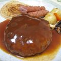 くまのまるちゃん's cooksnap of when they made 煮込みハンバーグ.