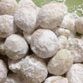 deegoo's cooksnap of when they made ホワイトデーに！とろけるスノーボール.