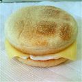Vちぇりー's cooksnap of when they made [簡単]焼かない目玉焼きサンド!.