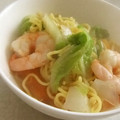 きらり流れ星's cooksnap of when they made レタスとソーセージのラーメン.