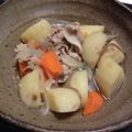 マキノスケ's cooksnap of when they made 豚こま肉で♪肉じゃが～バターでコク旨✿.