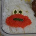 よっしゃん's cooksnap of when they made パパ用簡単キャラ弁『明太子でオバＱ』.