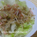 pumo's cooksnap of when they made 簡単♪もやしとベーコンとレタス炒め.