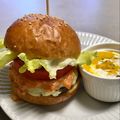 クック549J07☆'s cooksnap of when they made モス風チーズハンバーガー.