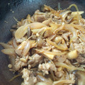 ジルベール♪'s cooksnap of when they made きのこと豚肉の甘炒め.
