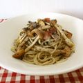 ローズレース's cooksnap of when they made きのことベーコンの黒ゴマ＆柚子胡椒パスタ.