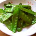 ぶるmom's cooksnap of when they made *うまうま☆絹さやのバタポン炒め*.