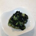 ☆ゆみぽん★'s cooksnap of when they made 簡単！わかめとキュウリの酢の物.