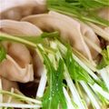 naomi1's cooksnap of when they made 簡単✤冷食餃子で✤キムチ餃子鍋✤.