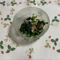 yesmama's cooksnap of when they made 青菜の＊さば缶粒マス和え＊.