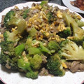 キャロライン藤元's cooksnap of when they made 牛肉とﾌﾞﾛｯｺﾘｰの卵炒め.