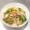 クックUR9L2V☆'s cooksnap of when they made ほんだしタレで♪ゆで豚と小松菜のごま和え.