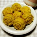 masakith's cooksnap of when they made ミニローズ型de栗と胡桃のケーキ.